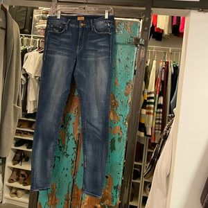 MOTHER “The Looker” Mid-Rise Skinny Jeans - Size 29